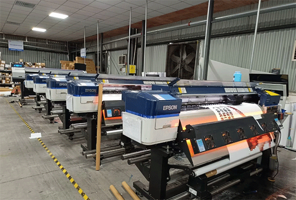 寫真噴繪材料質(zhì)量的優(yōu)劣性，噴繪效果怎么樣？